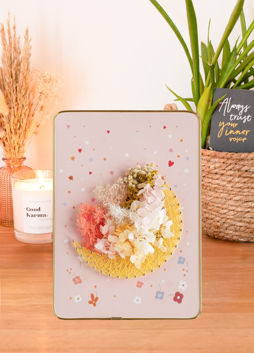 Moon Glow – String Art Set met maan, lichtjes en zachte droogbloemen