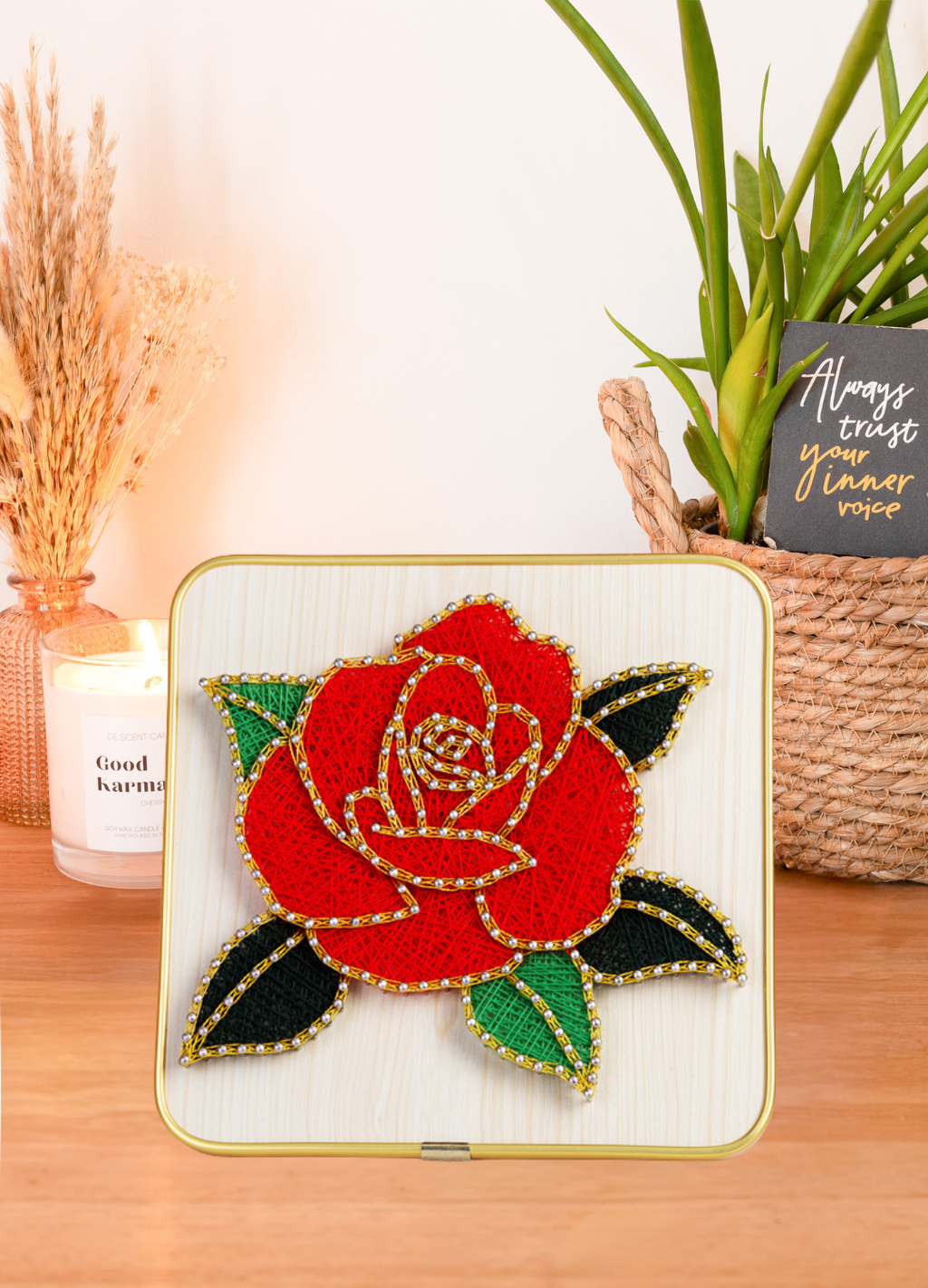 Radiant Rose - String Art Set met rode roos