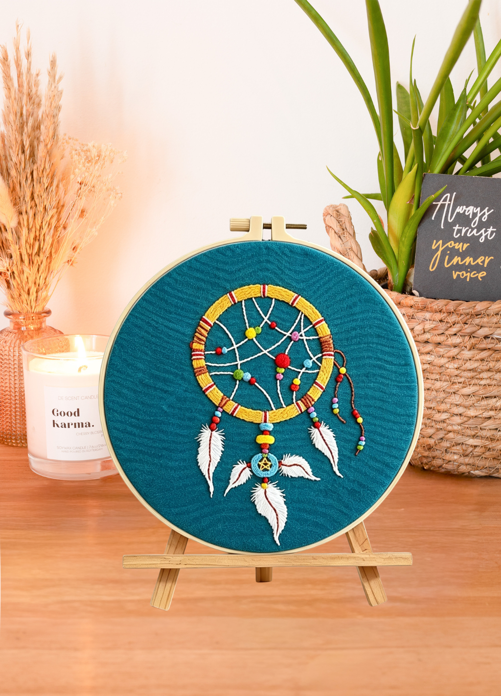 Dreamcatcher Sky – Borduurset met dromenvanger op turquoise achtergrond