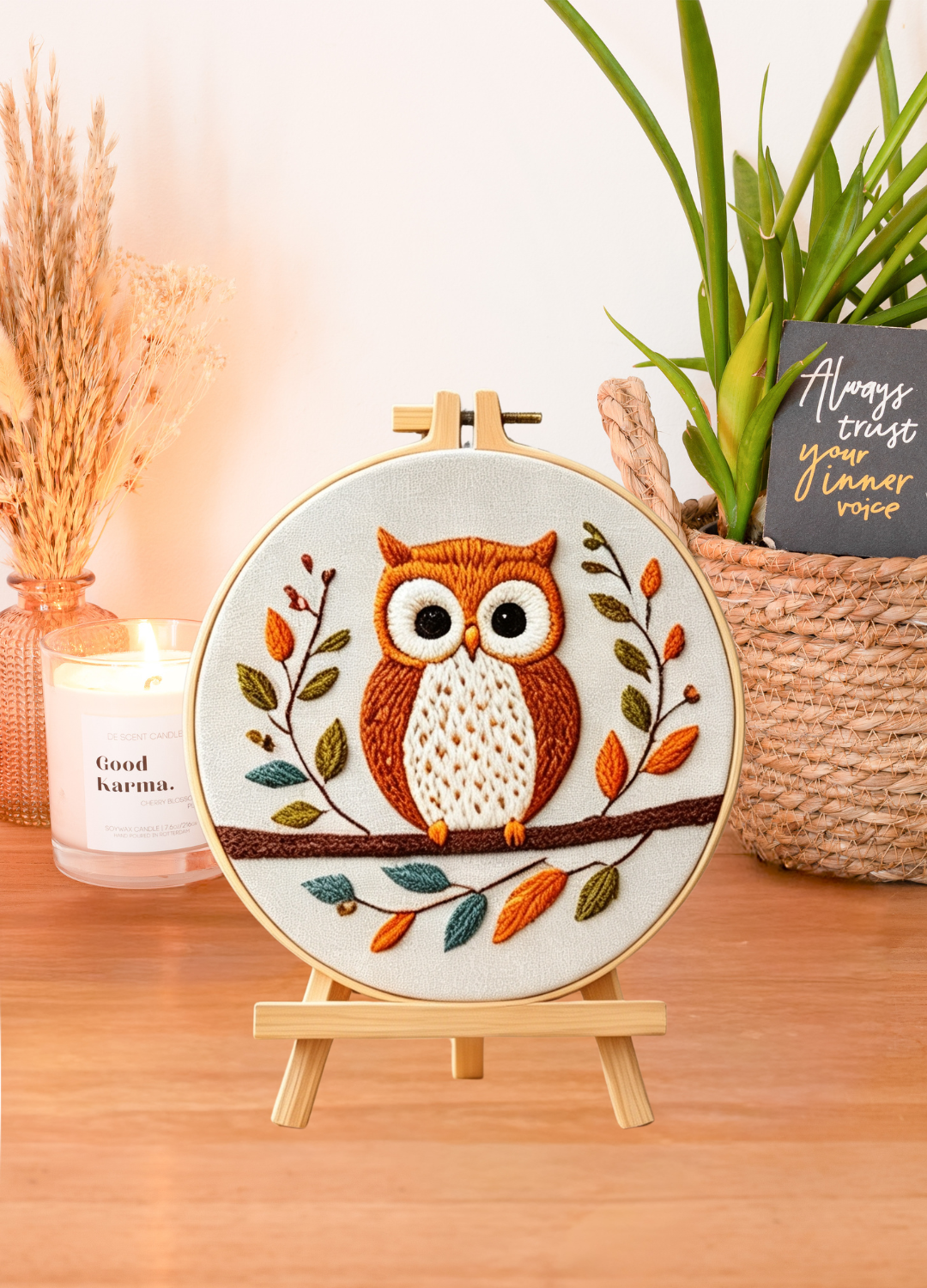 Evening Guardian – Borduurset met uil op tak