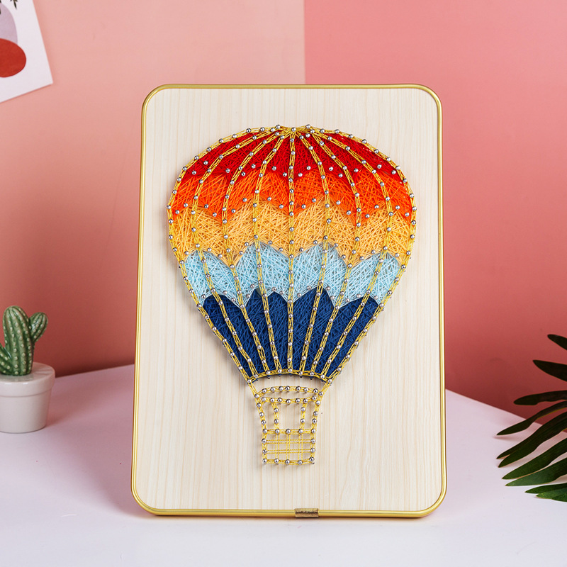 Bright Horizon – String Art Set met kleurrijke luchtballon