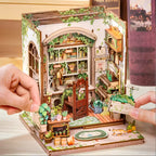 Wood Art - Green Life Bookshop