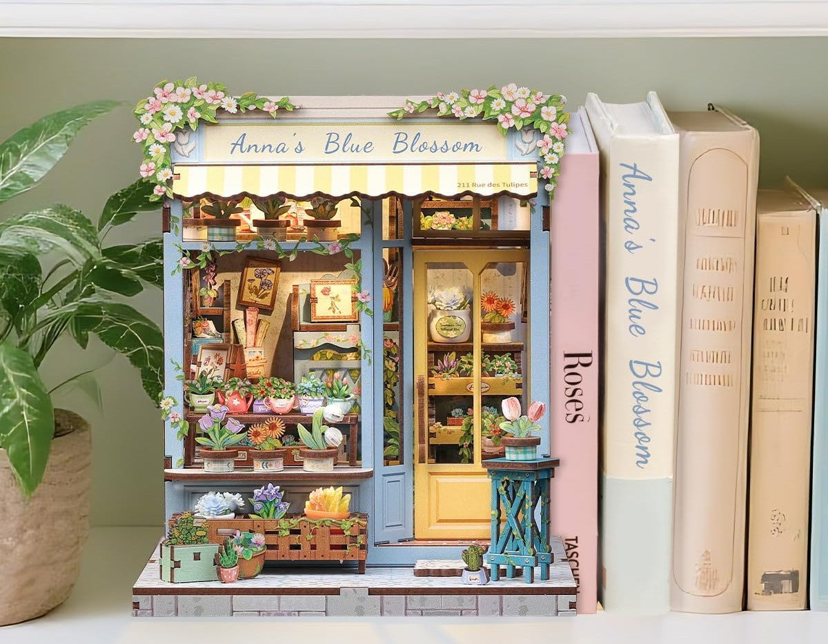 Wood Art - Anna's Blue Blossom