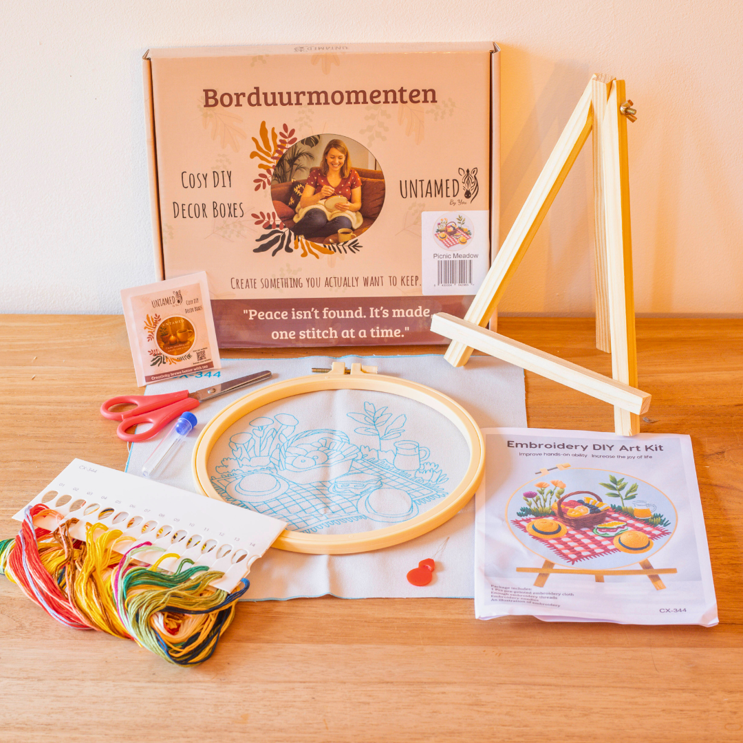 Picnic Meadow – Embroidery kit with picnic blanket and summer colors