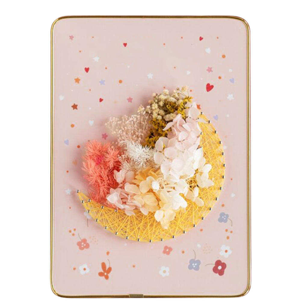 Moon Glow – String Art Set with moon, lights and soft dried flowers