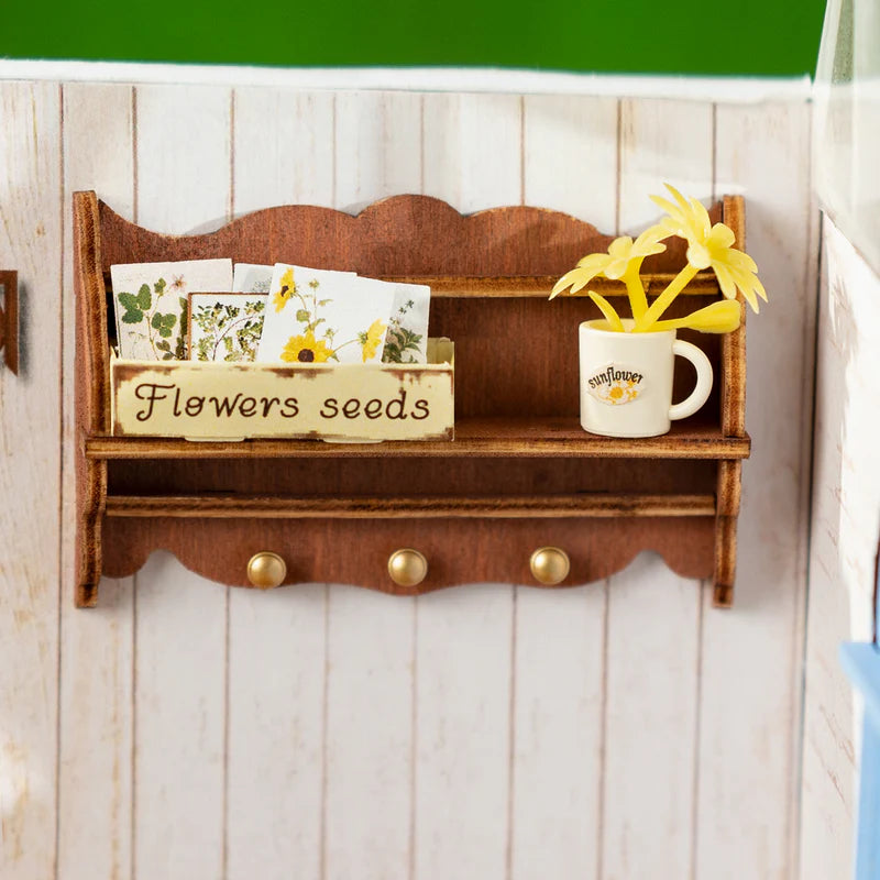 Wood Art - Dreamy Garden House