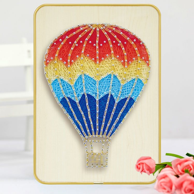 Bright Horizon – String Art Set met kleurrijke luchtballon