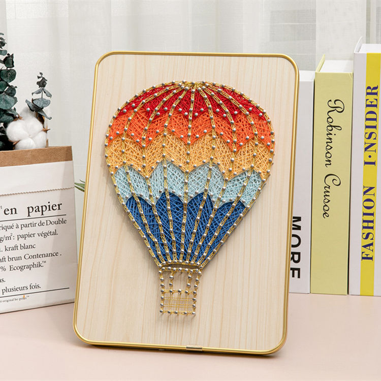 Bright Horizon – String Art Set met kleurrijke luchtballon