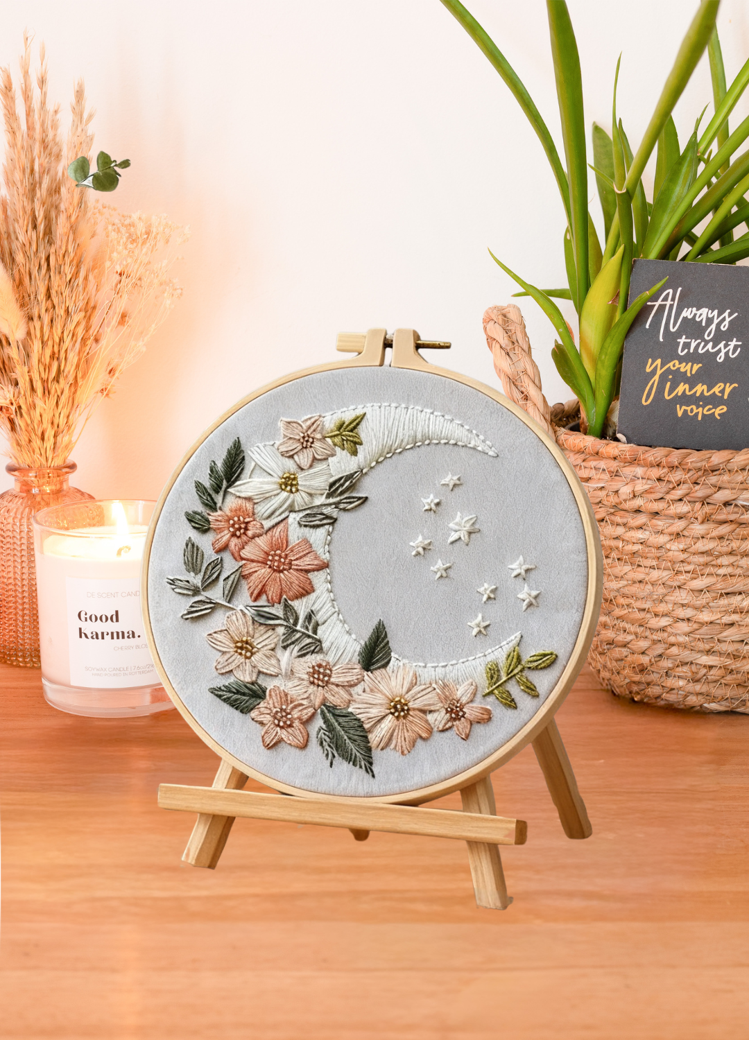 Moonlit Garden – Borduurset met maan, bloemen en sterren