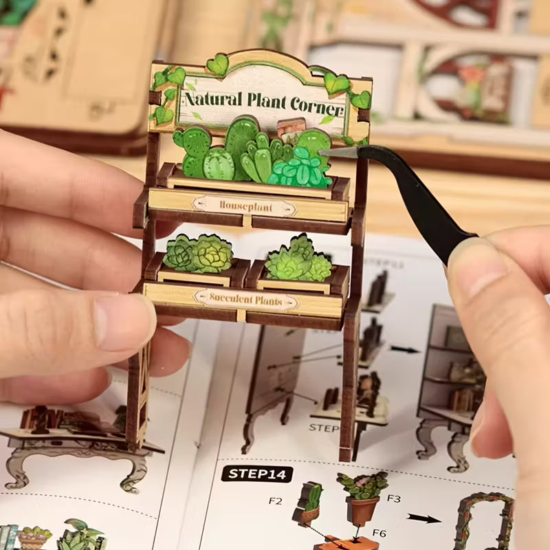 Wood Art - Green Life Bookshop